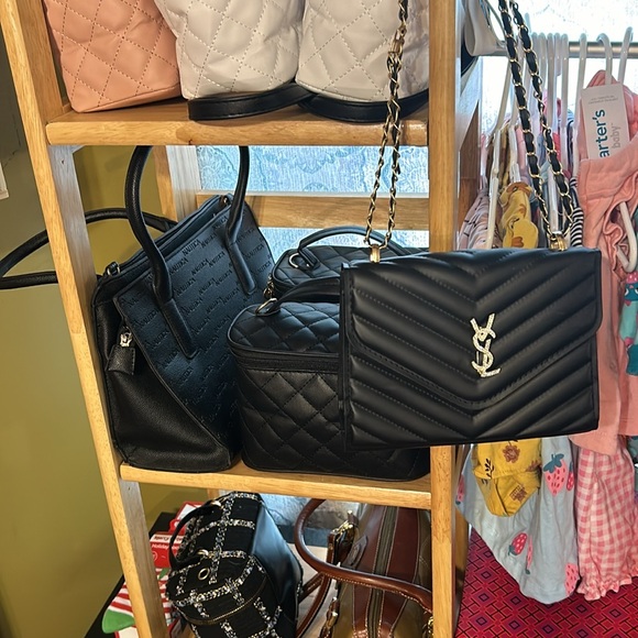 🤷♀️🙋♀️$LIVE SHOW! LOW LOW Starts$🙋♀️🤷♀️ - Picture 5 of 16